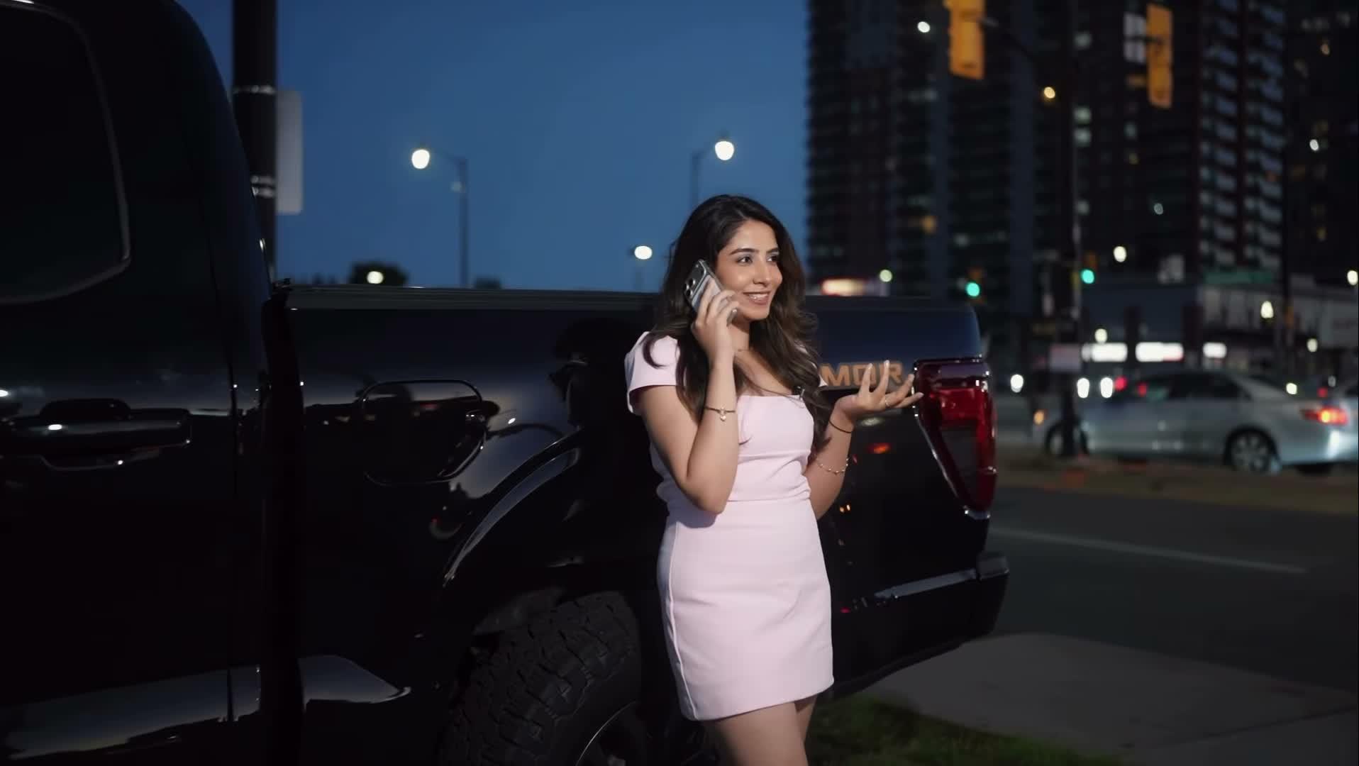 Badshah Bar nights video frame